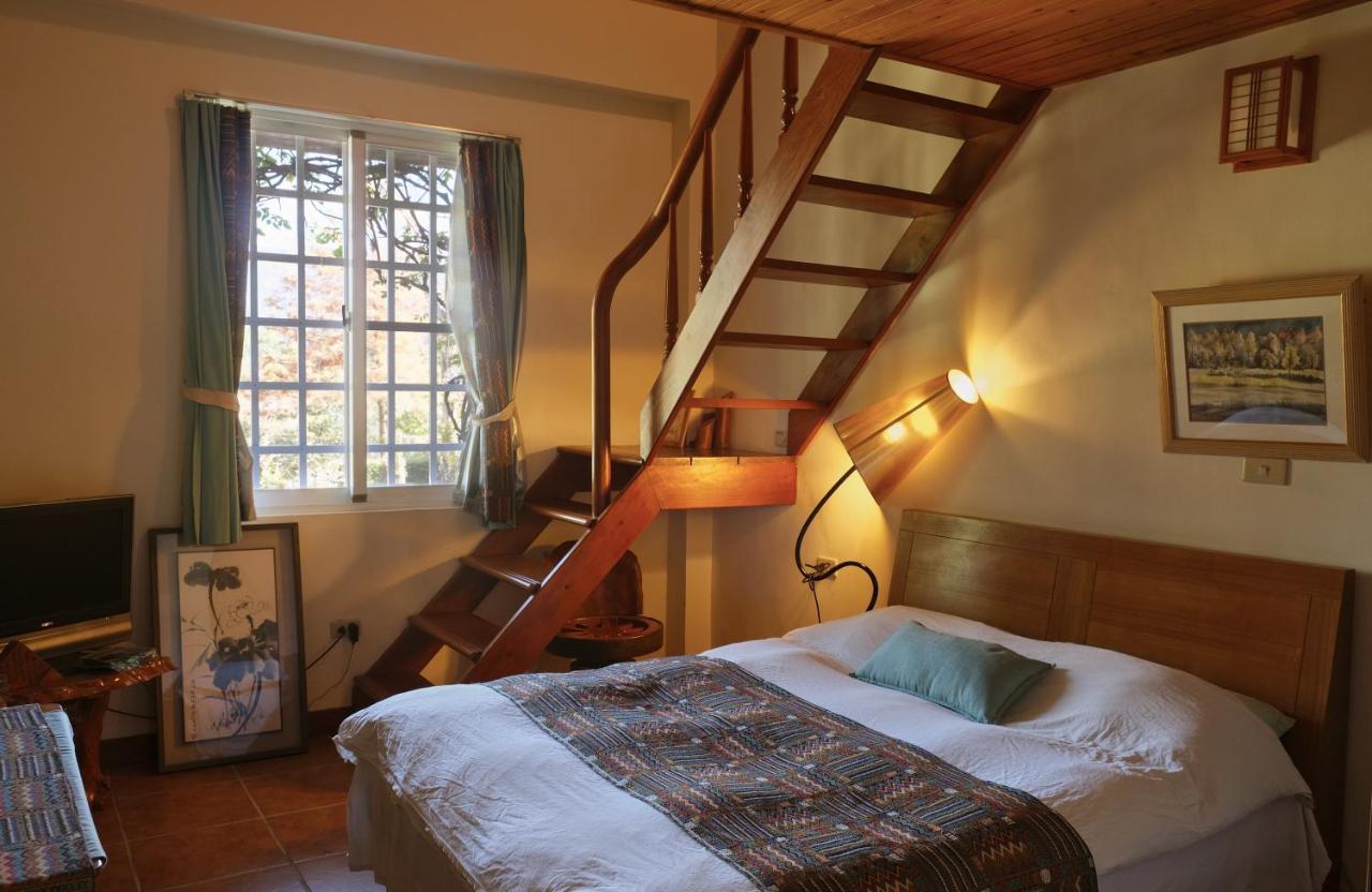 Wisdom Garden Home Stay Юйлі Екстер'єр фото