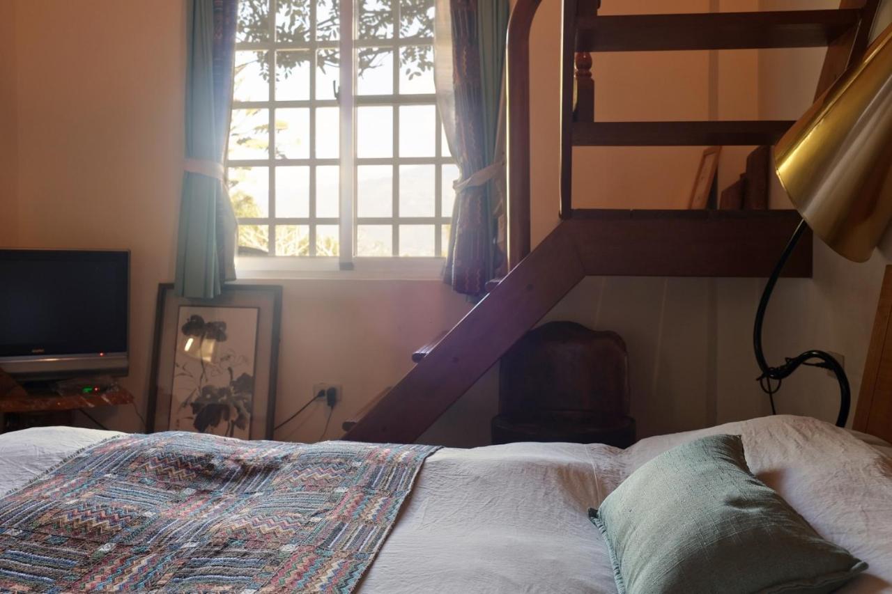 Wisdom Garden Home Stay Юйлі Екстер'єр фото
